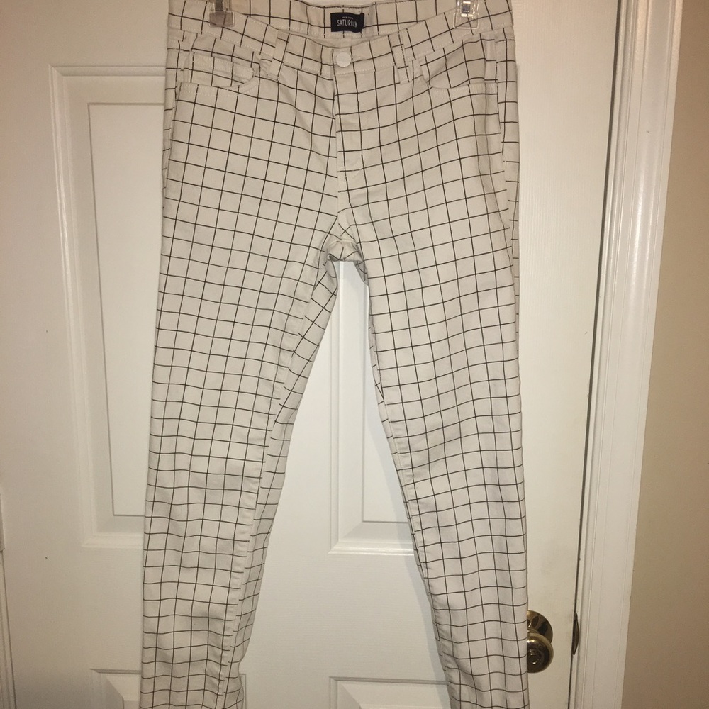 Black and white statement jeans