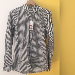 Men's striped Uniqlo button-up