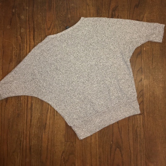 ❌SOLD❌ Forever 21 Robbed Dolman sweater - Picture 5 of 5