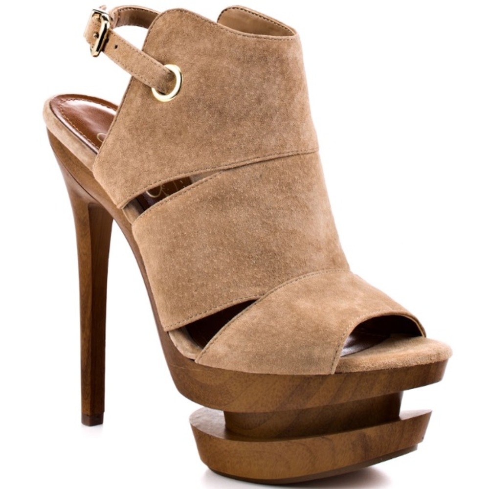 Jessica Simpson Camel Suede heels