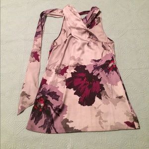 Floral sleeveless blouse