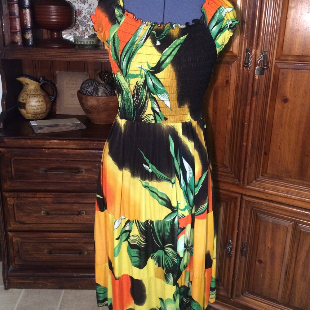 Sunshine print dress