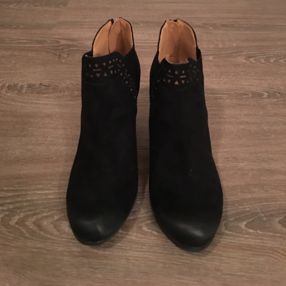 Black Distressed Ankle Bootie - Picture 5 of 8