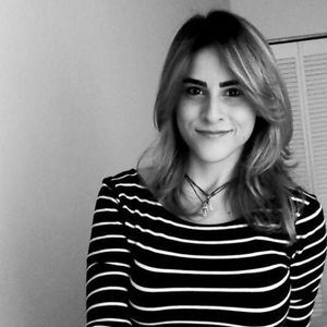 Meet your Posher, Daniela