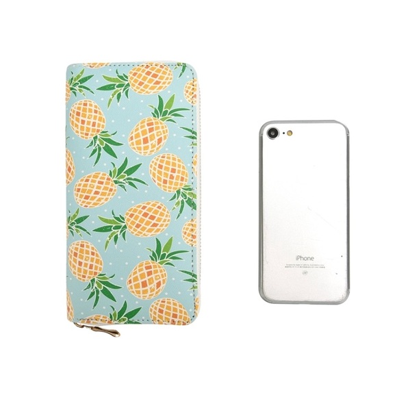 ✨Last One✨Adorable Pineapple Wallet - Picture 3 of 3