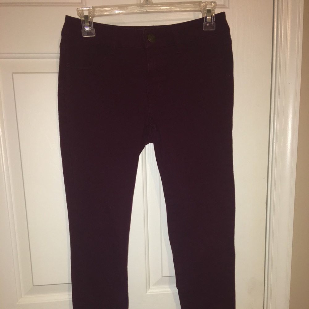 Burgundy skinny jeans