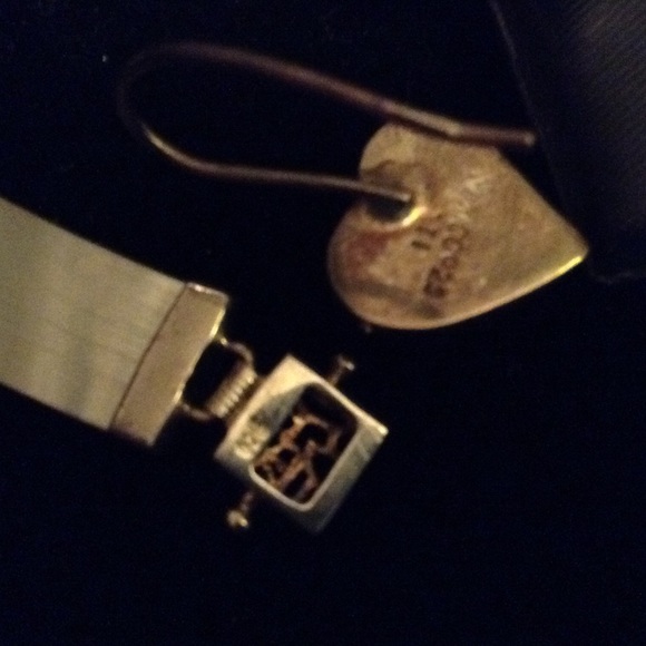 MOTHER OF PEARL JEWELRY LOT! - Picture 3 of 5