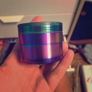 Holographic grinder