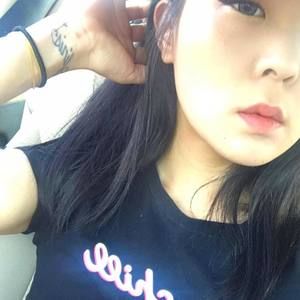 Meet your Posher, Ally