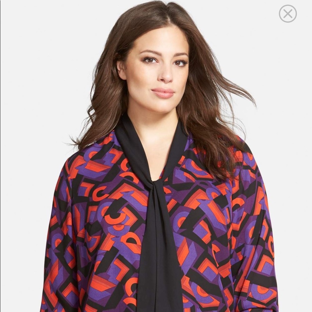 Vince Camuto long sleeve blouse
