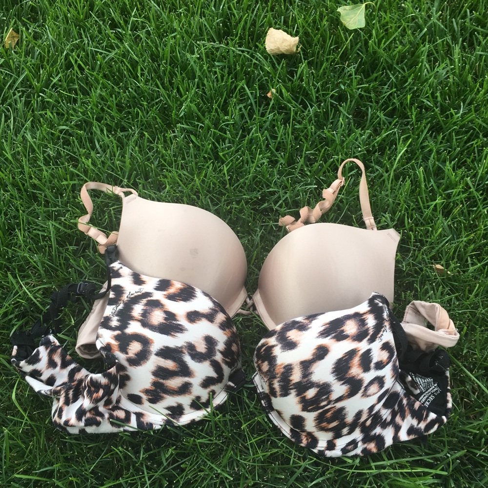 VICTORIA’S SECRET BOMBSHELL BRAS