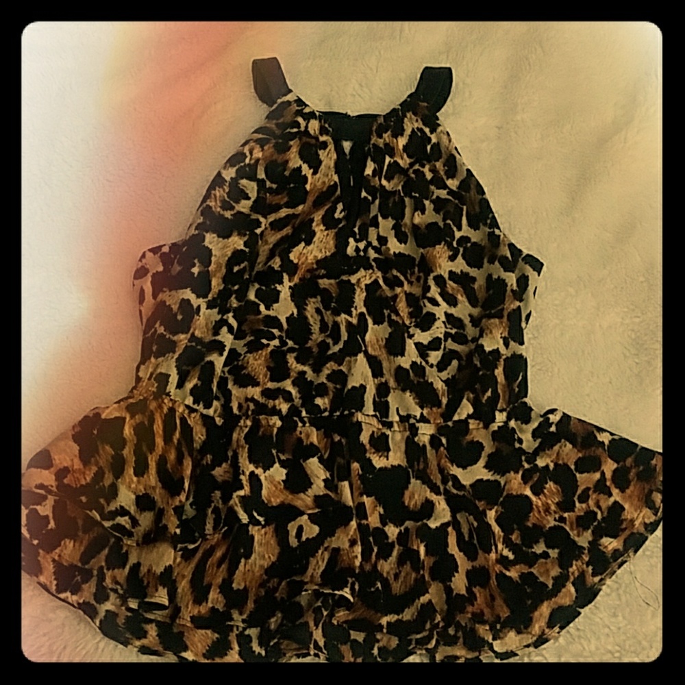 Animals printed top