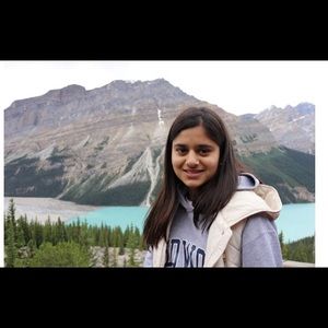 Meet your Posher, Maha