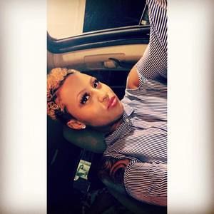 Meet your Posher, Shayla