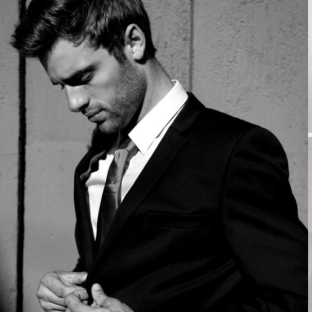 🎉 HP 🎉 LOU MYLES CASHMERE BLACK SUITJACKET SZ46R