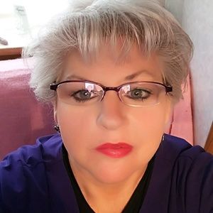 Meet your Posher, Rhonda