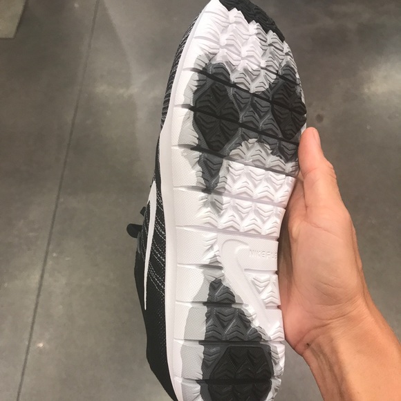 🖤Classic black & white 🖤New in a box🕋Price firm - Picture 6 of 8