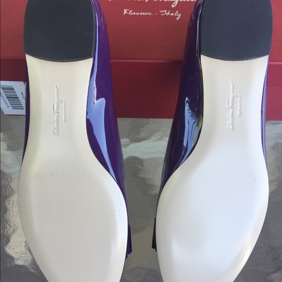 Auth Ferragamo purple leather flat new 7B - Picture 3 of 5