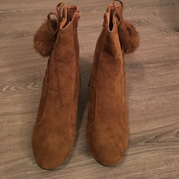 Faux Suede Lace Up PomPom Block Heel Boot - Picture 4 of 6