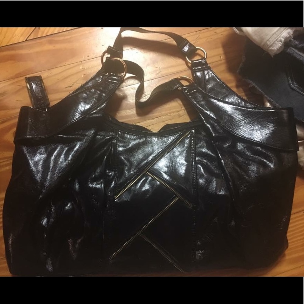 Black and Gold zipper handbag