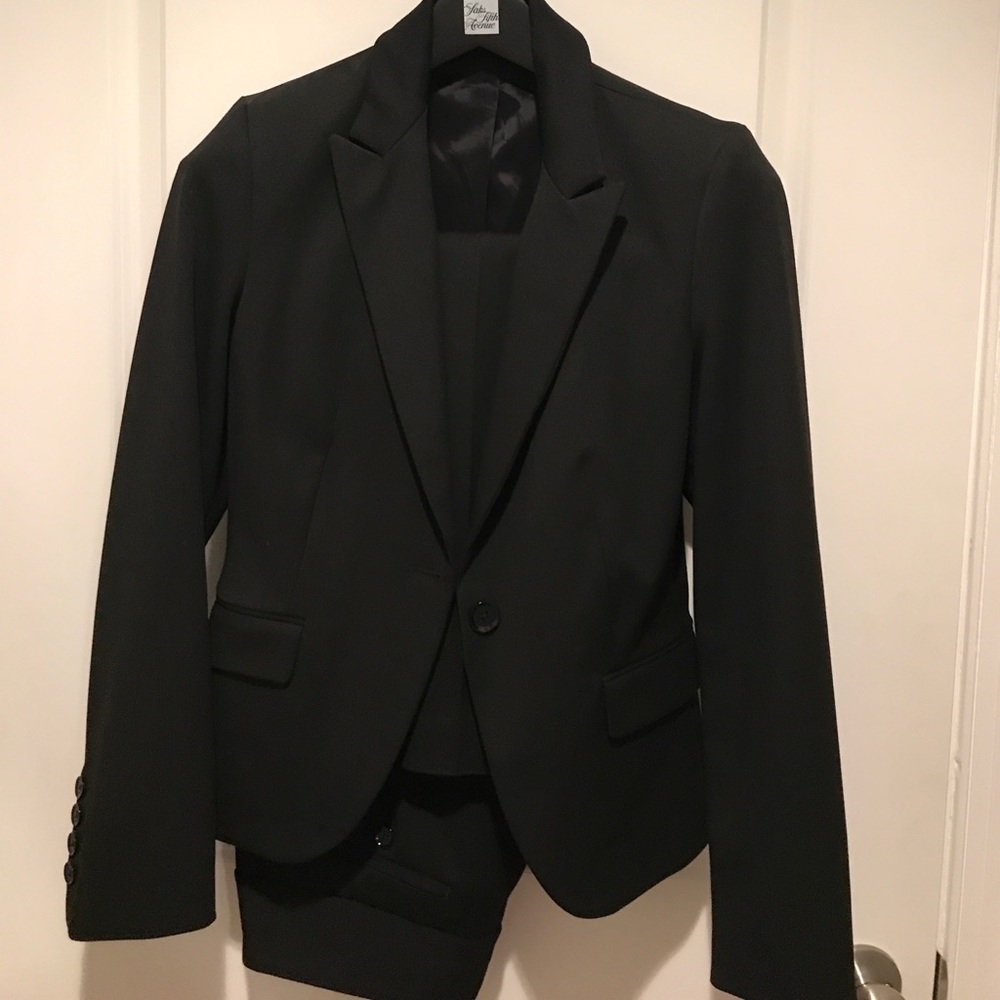 Express pants suit black worn twice