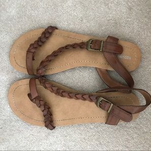 Mossimo Supply Company Sandals - Brown (Size 8)