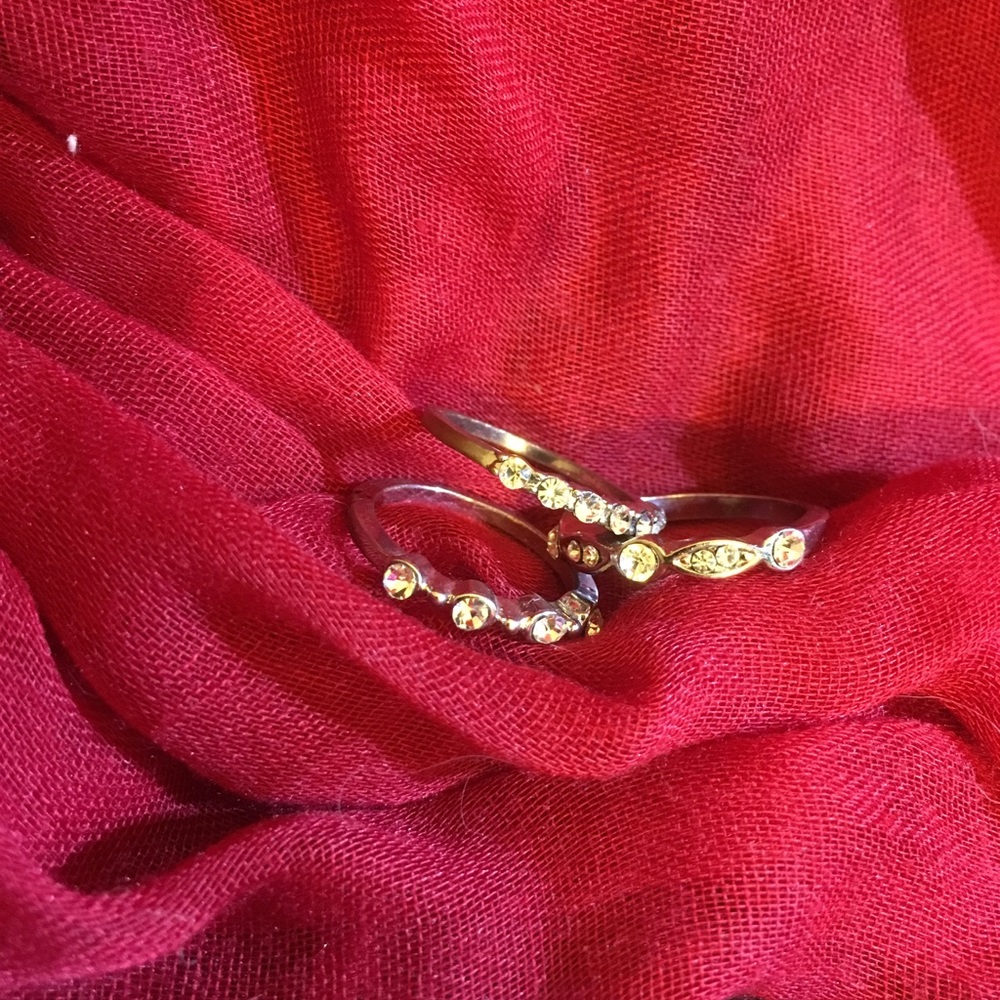 Bundle of 3 silver diamond rings