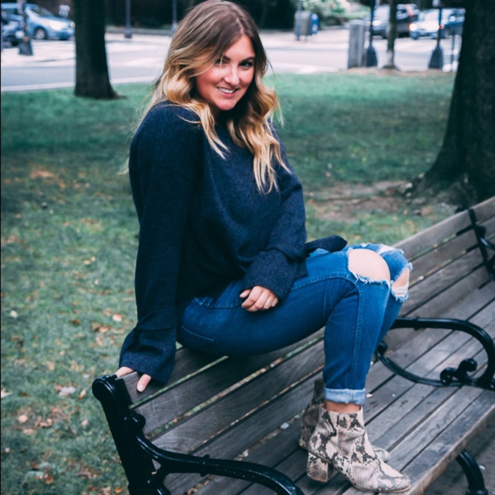 Meet your Posher, Lisa