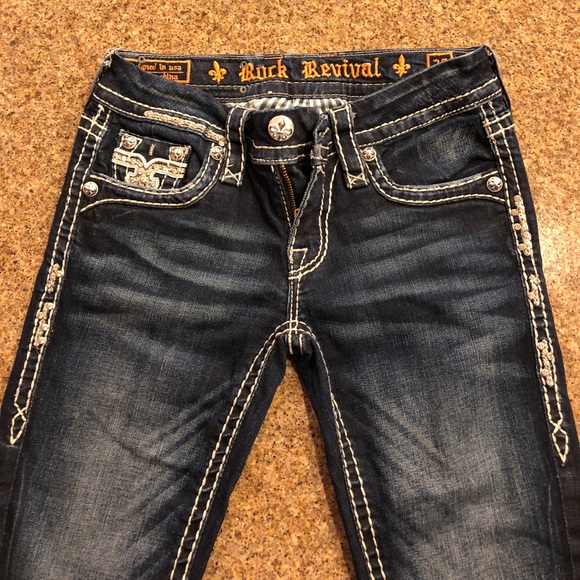 rock revival girl jeans