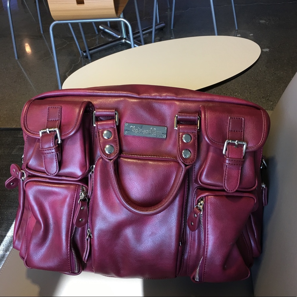 House of Flynn Camera Bag - Persian Plum Evermore