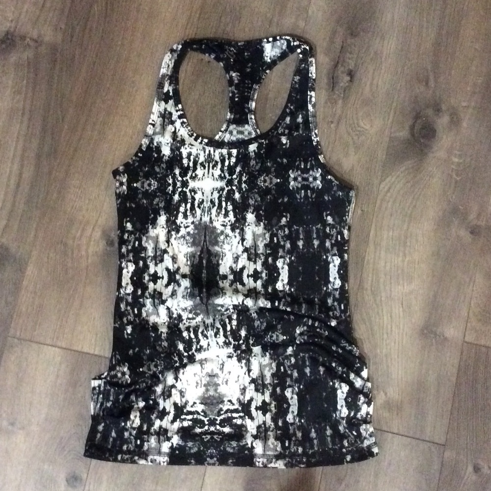 Karma Yoga black and white tank top