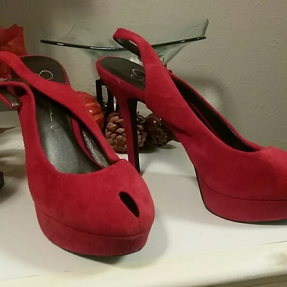 Jessica Simpson heels