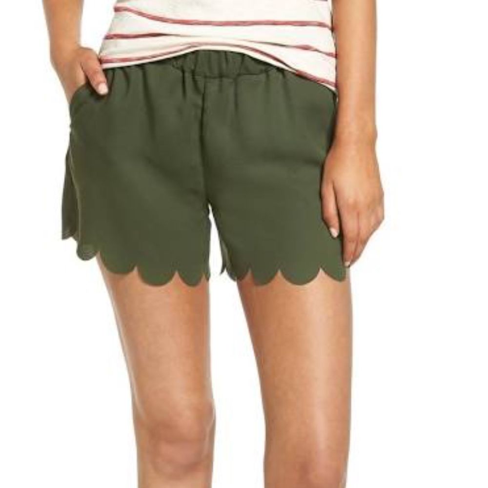 Madewell Scallop-Hem Pull-On Shorts