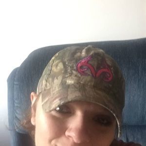 Meet your Posher, Tera