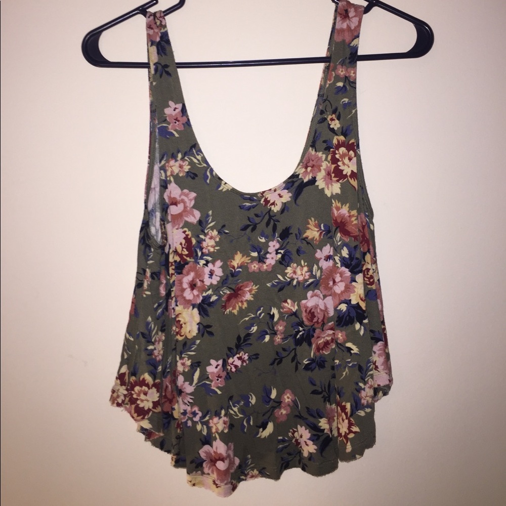 AEO soft & sexy floral tank