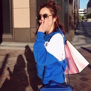 Meet your Posher, Eunjin