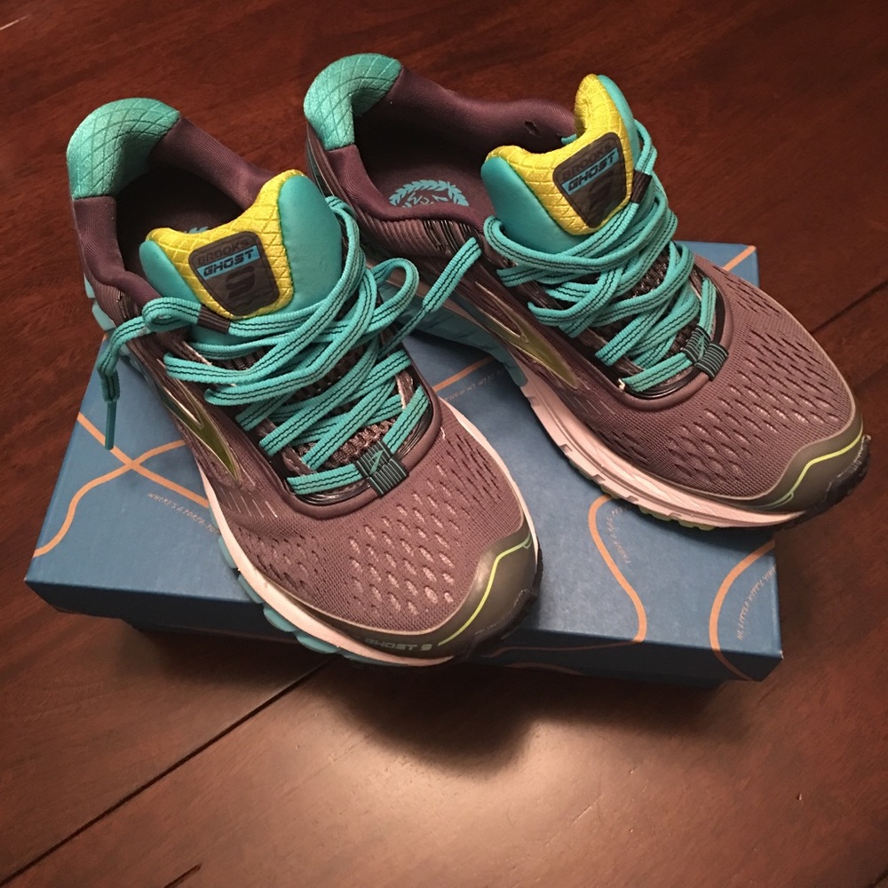 Worn Once Brooks Ghost 9 NWB