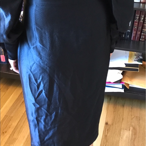 Black silk cocktail dress - Picture 6 of 8