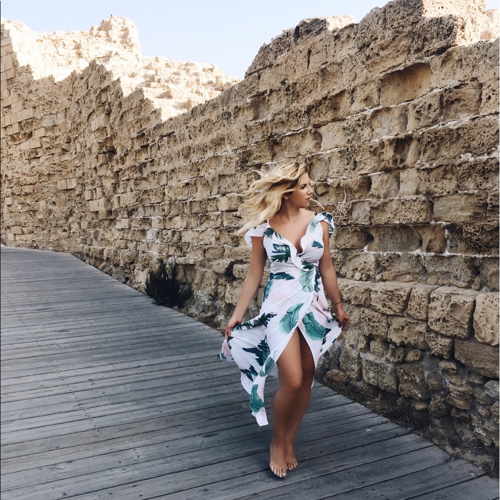 Meet your Posher, Hofit kim