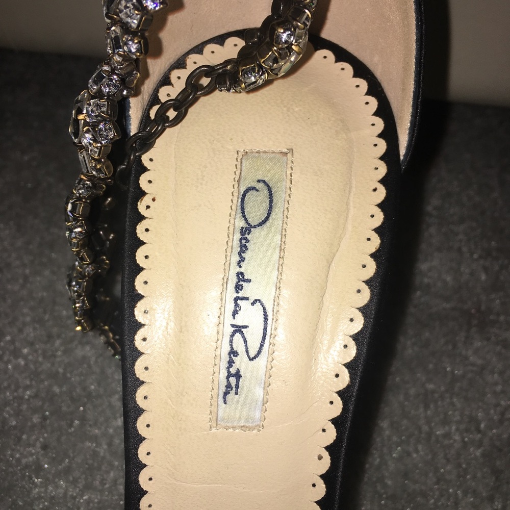 Black satin sandals with Chrystal silver accent