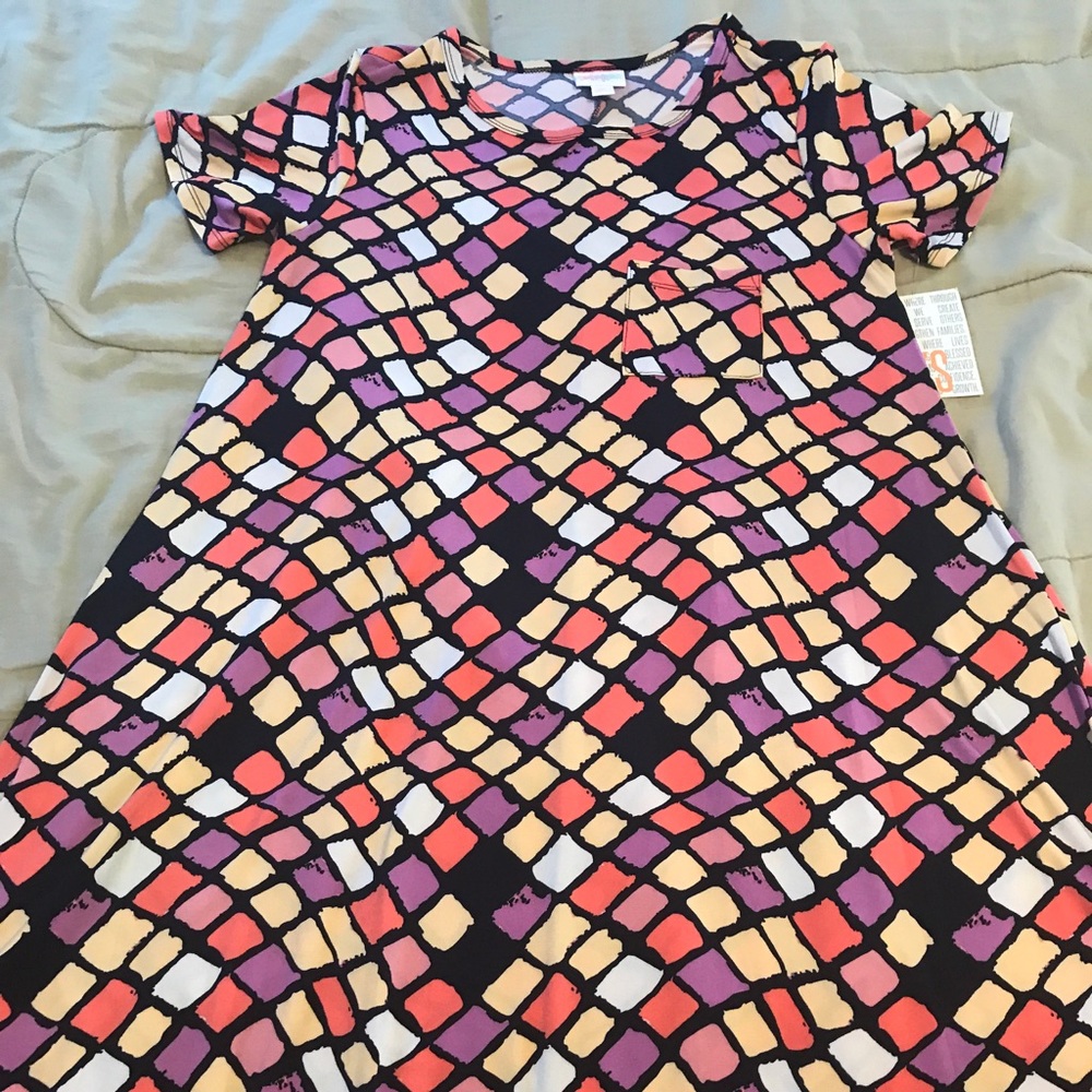 LuLaRoe Silky XS Carly new