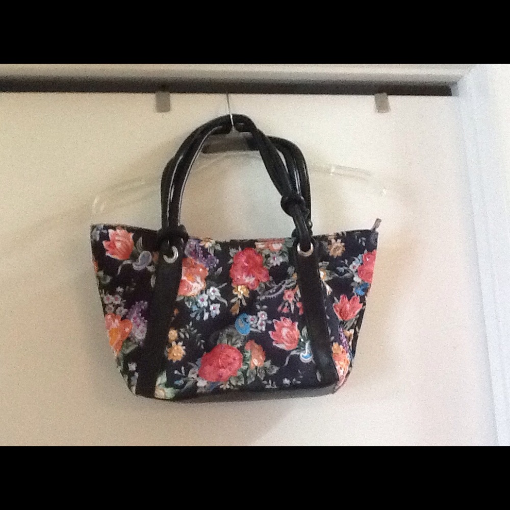 black and floral beaded fabric and vinyl purse , - Picture 1 of 4