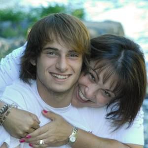 Meet your Posher, Claudia