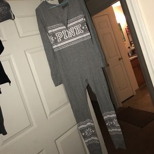 VS PINK thermal onsie😍😍