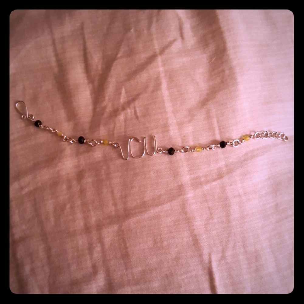 VCU hook bracelet