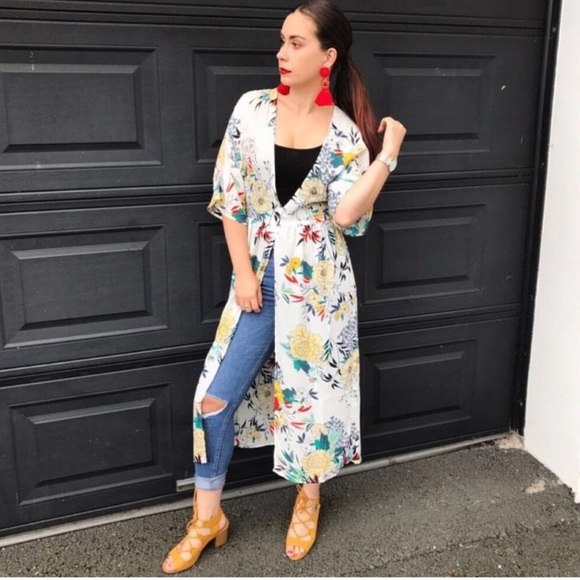 Red Tassel Earrings - Picture 6 of 7