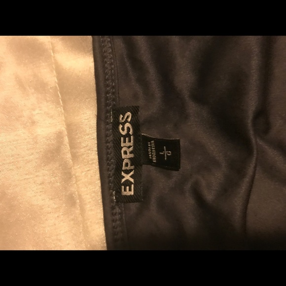 Express sparkly mini skirt - Picture 2 of 3