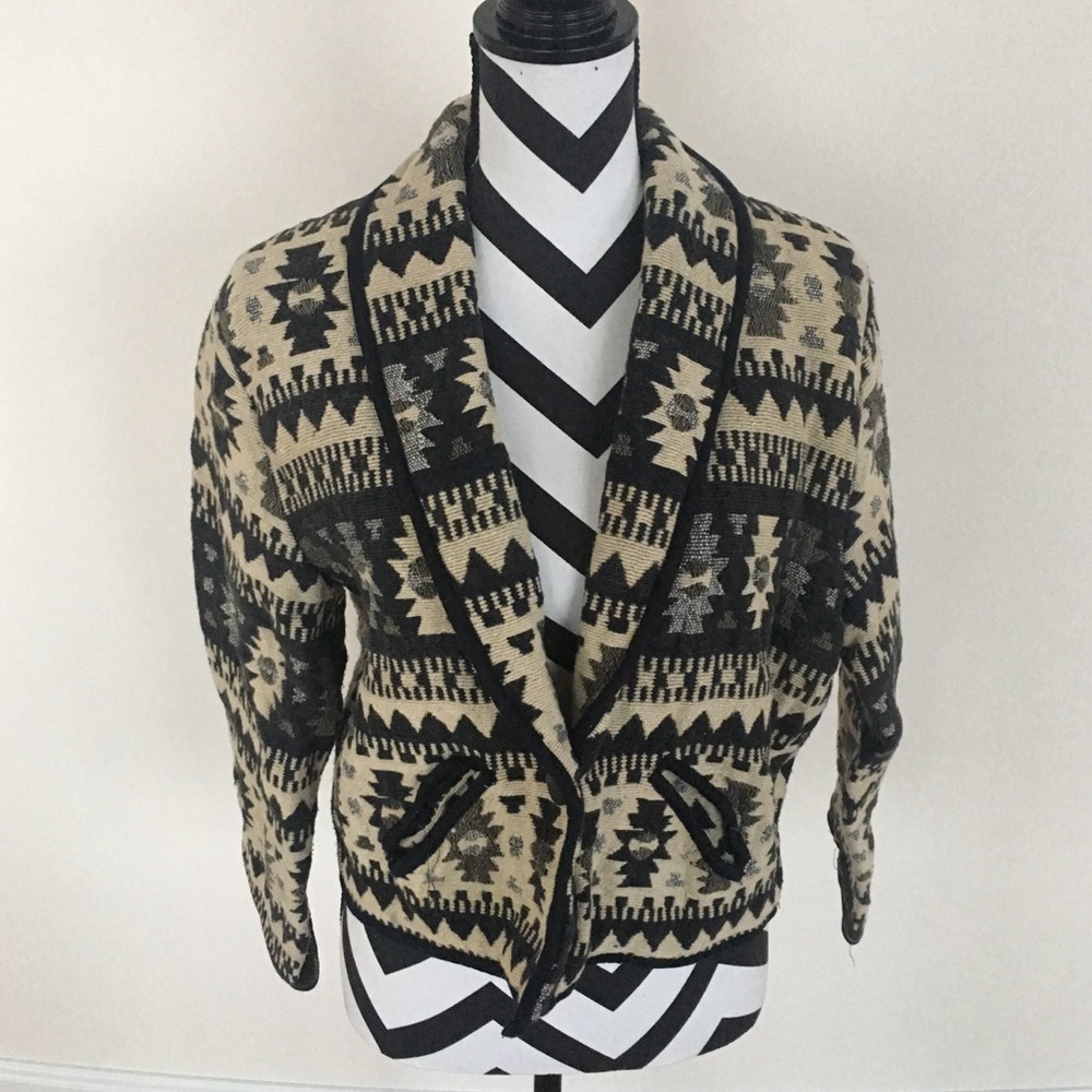 New Identity Crop Bolero