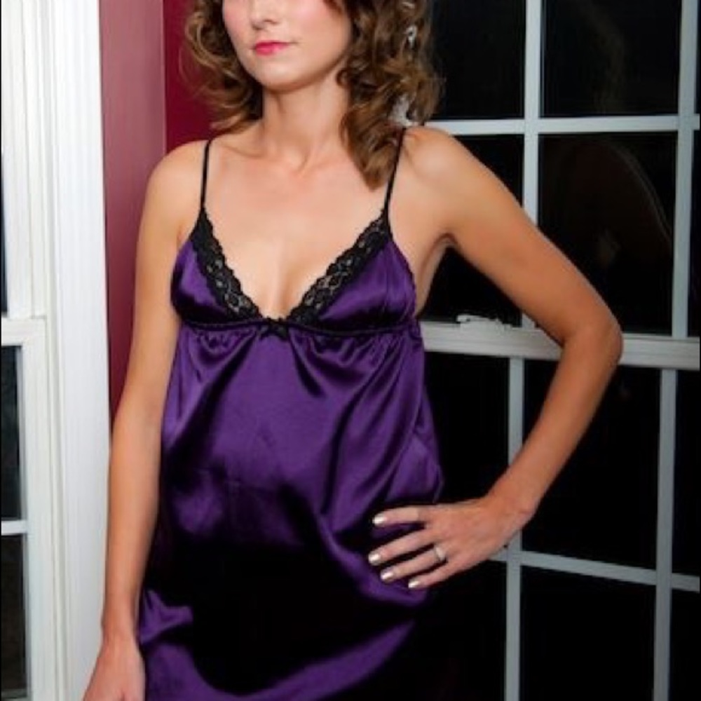 Sexy chemise available in many colors.