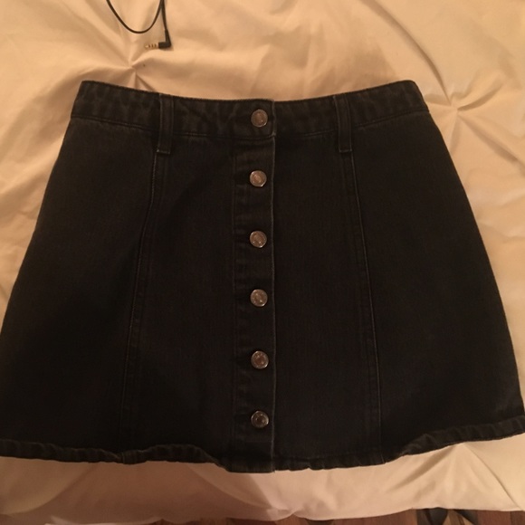 black jean skirt forever 21